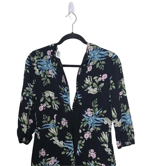 27 Miles Mailbu Black Floral V Neck Dress With Ruffle Trim Hem - Picture 6 of 8